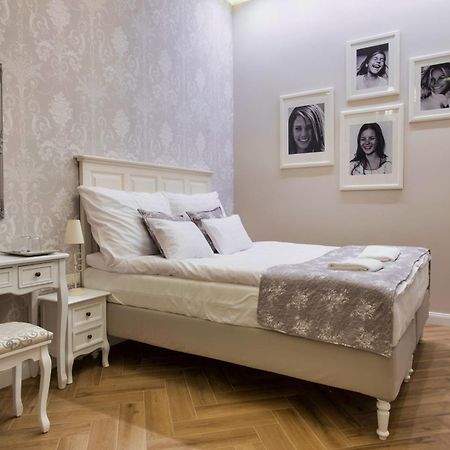 Serenity Boutique Budapest Exteriör bild